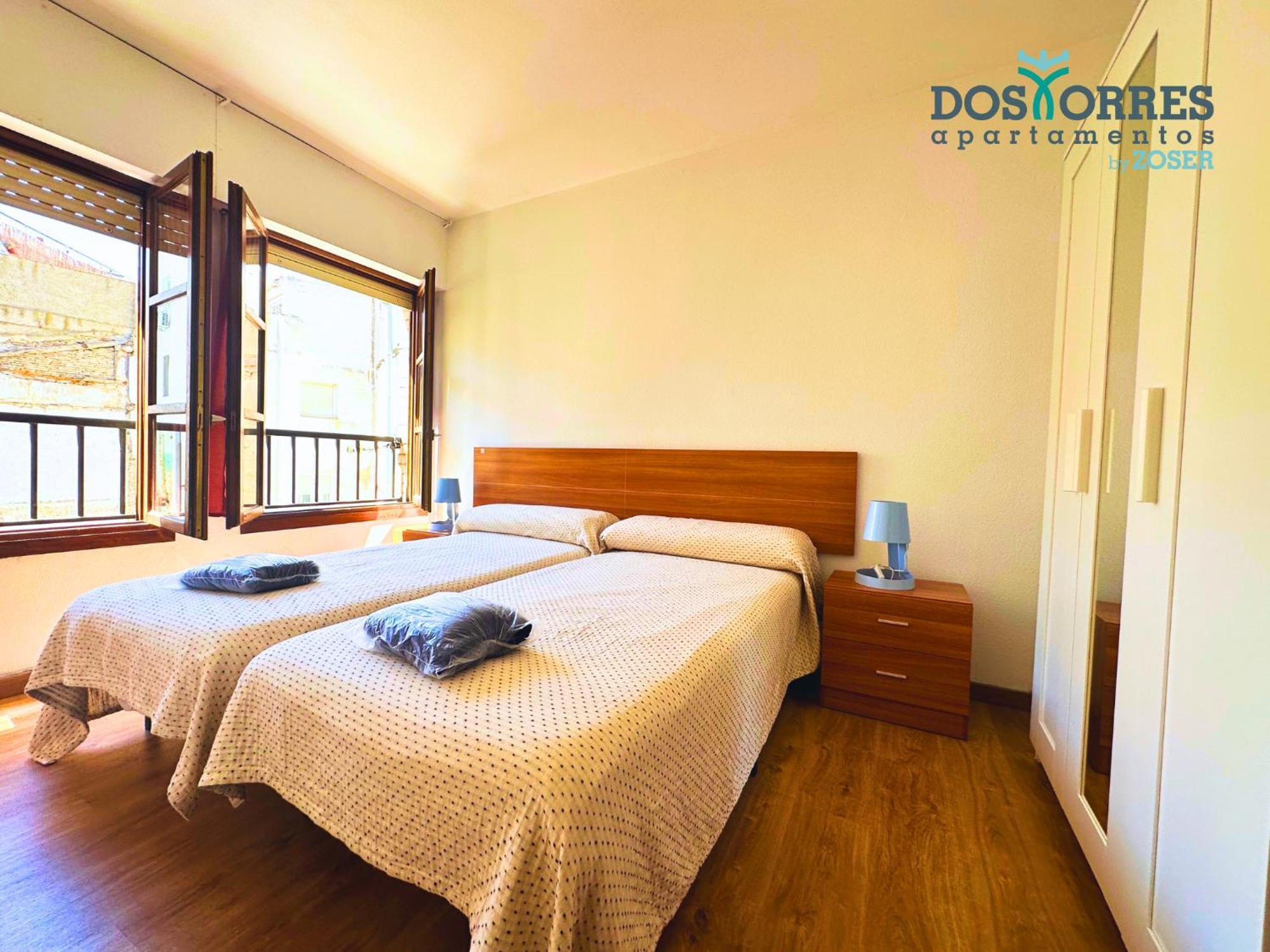 Dos Torres Hobbiton- En El Corazon Del Casco Historico Apartment Сарагоса Екстериор снимка